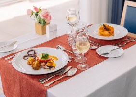 Grand Muthu Oura View Beach Club