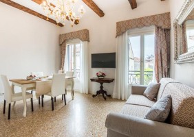 San Teodoro Palace - Luxury Apartments
