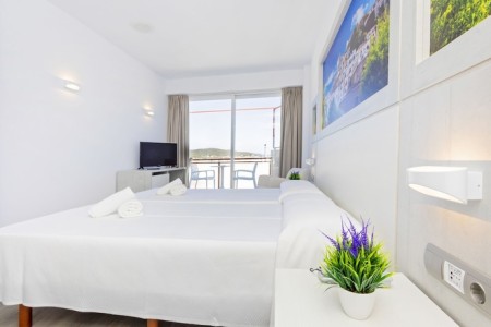 Imagem da galeria de Hostal Molins Park