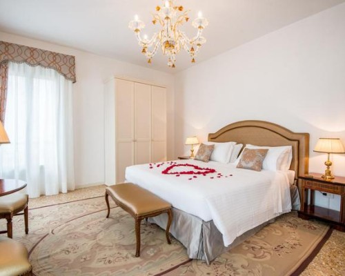 Imagem da galeria de San Teodoro Palace - Luxury Apartments