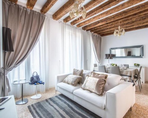 Imagem da galeria de San Teodoro Palace - Luxury Apartments