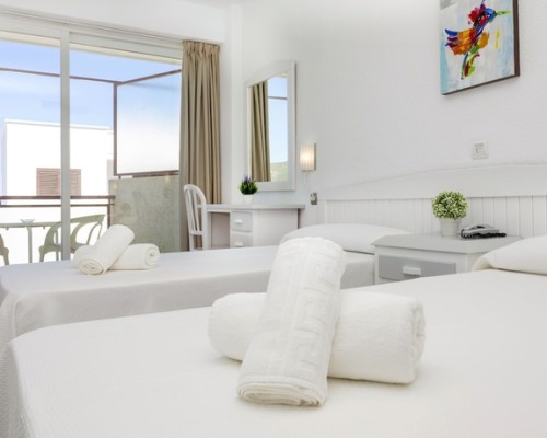 Imagem da galeria de Hostal Molins Park