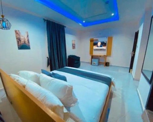 Imagem da galeria de West Wing Hotel