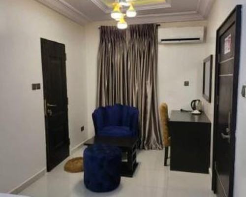 Imagem da galeria de La Posh Hotel And Lounge Coker