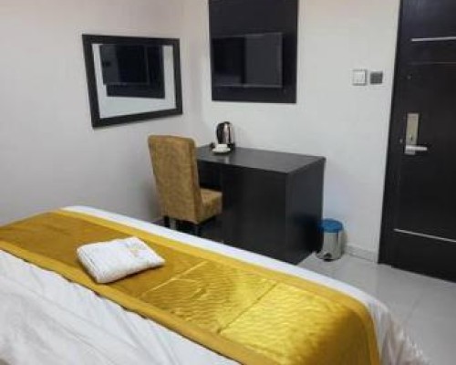 Imagem da galeria de La Posh Hotel And Lounge Coker